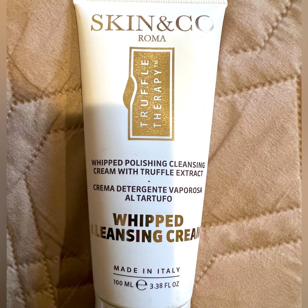 Skin. And Co. Cleansing Cream